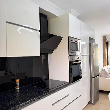 Mema's Maisonette! Néa Fókaia