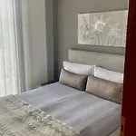 Mema's Maisonette! Apartamento *