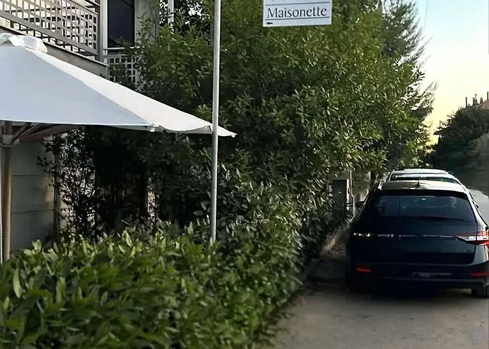 Daire Mema's Maisonette! Néa Fókaia