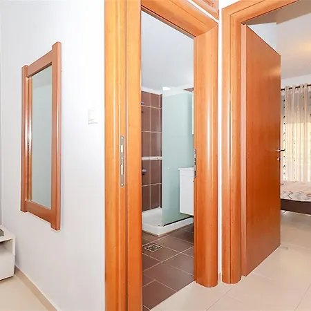 Apartment Mema's Maisonette! Nea Fokea