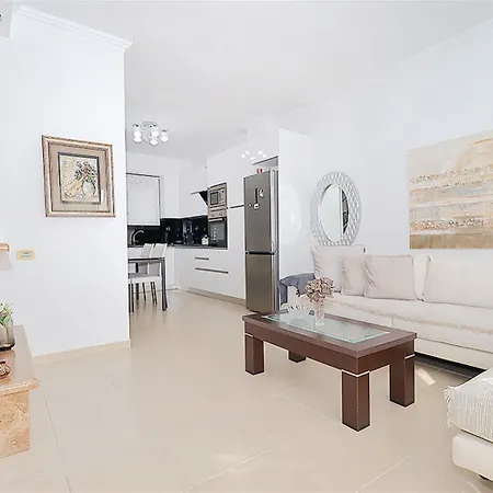 Mema's Maisonette! Apartment *