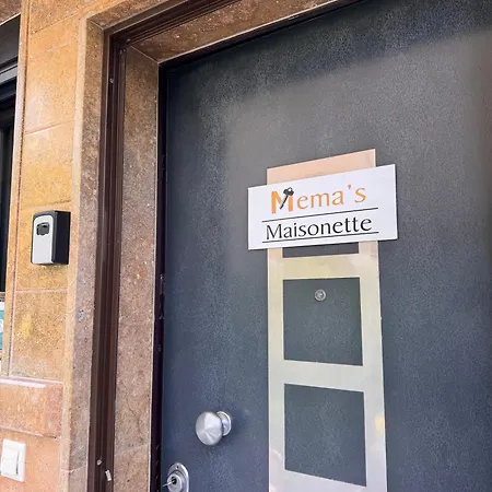 Mema's Maisonette! Néa Fókaia
